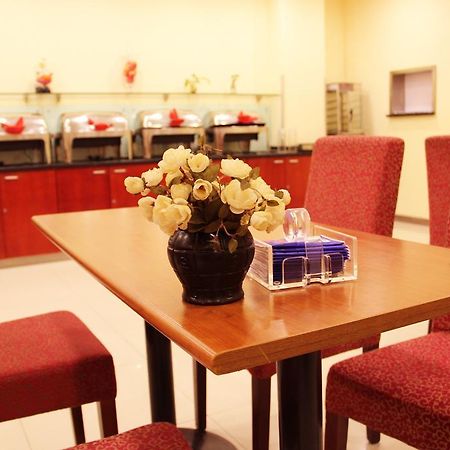Hanting Express Shanghai Songjiang North Renmin Road ภายนอก รูปภาพ